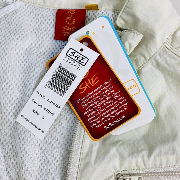 SHE Outdoor Apparel Windbreaker PRO - Picture 6 of 13